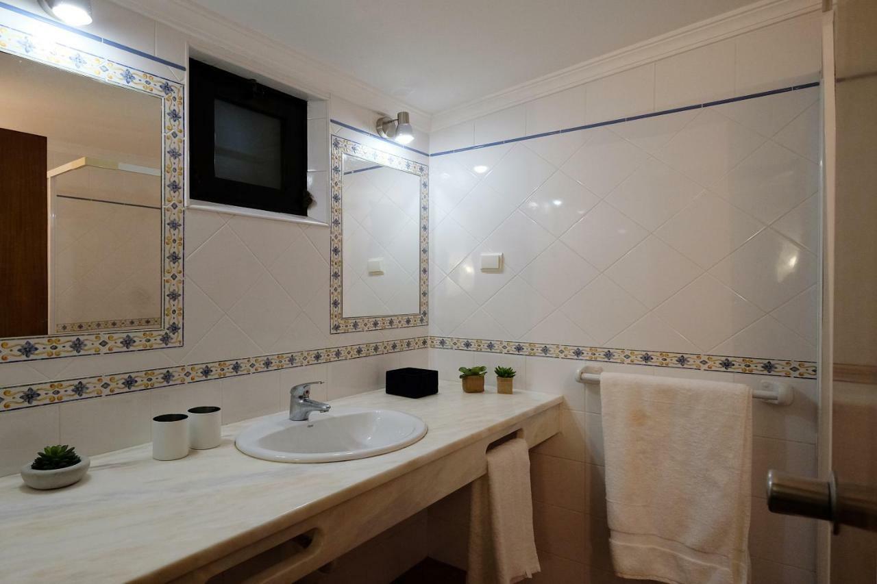 Lotus Villa, Albufeira Buitenkant foto